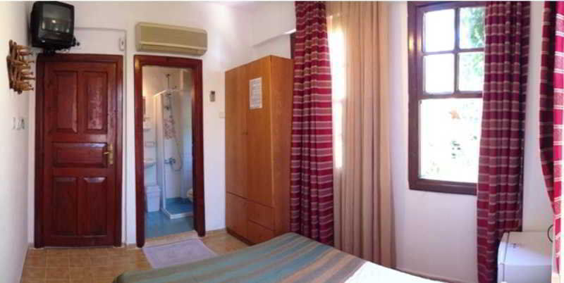 Sabah Pension Antalya Bagian luar foto