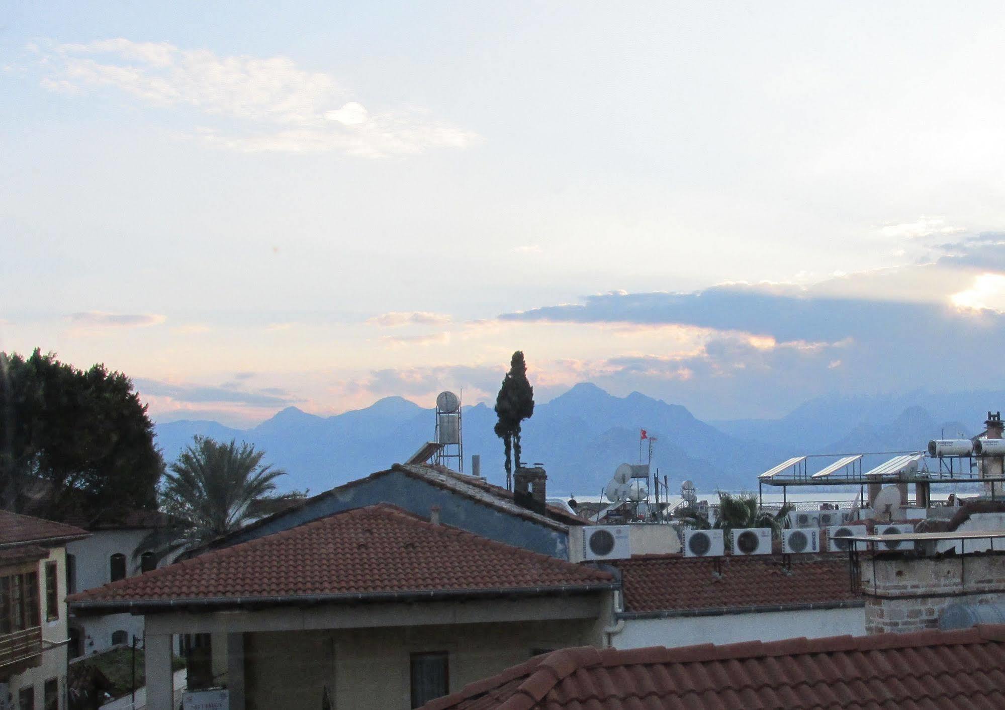Sabah Pension Antalya Bagian luar foto