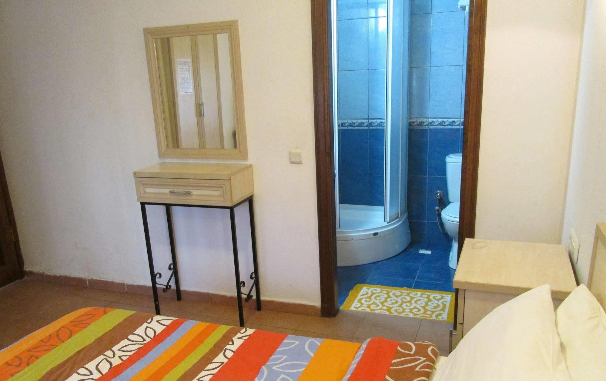 Sabah Pension Antalya Bagian luar foto
